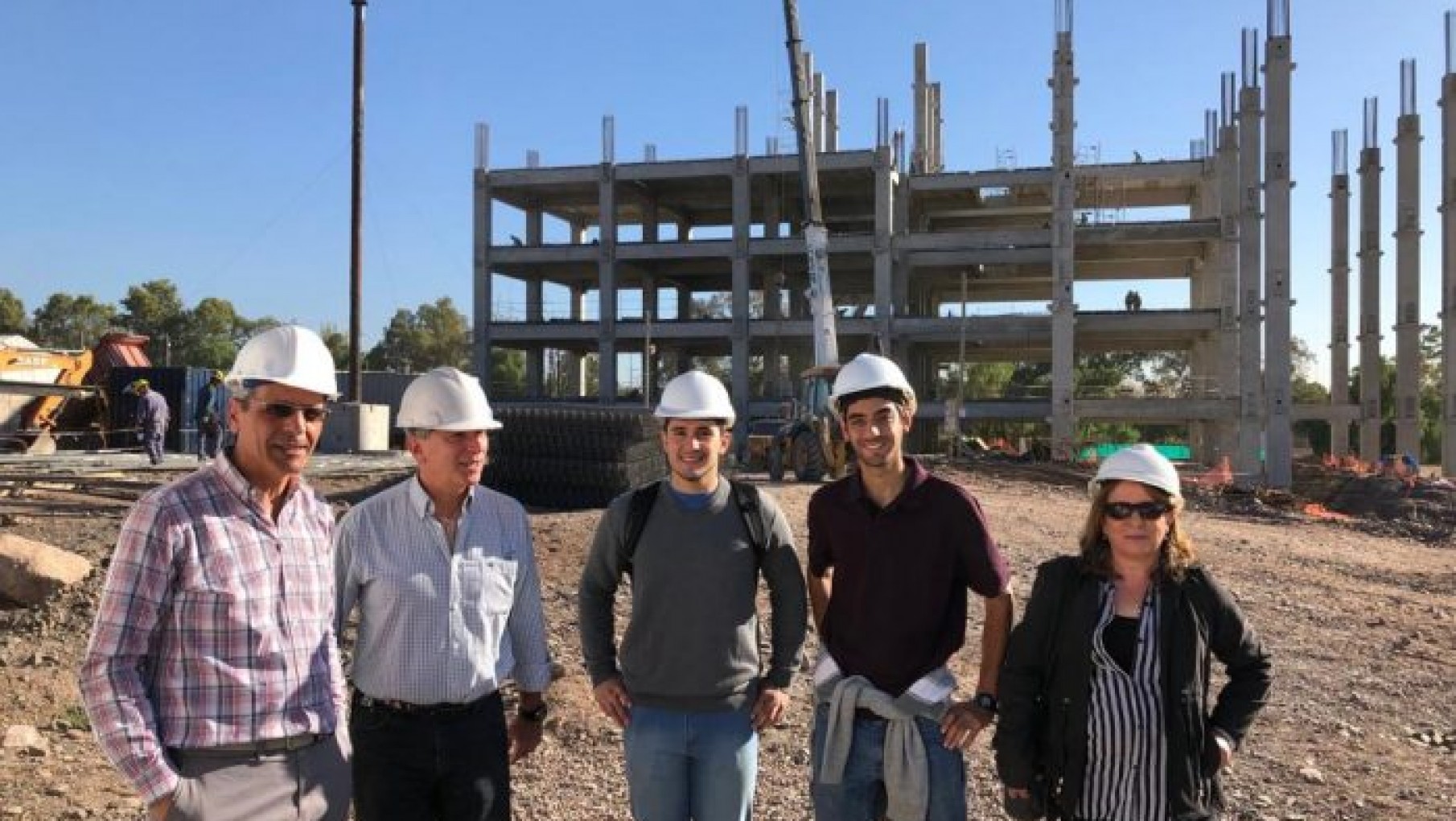 Alumnos de Arquitectura recorrieron la obra del Polo Judicial