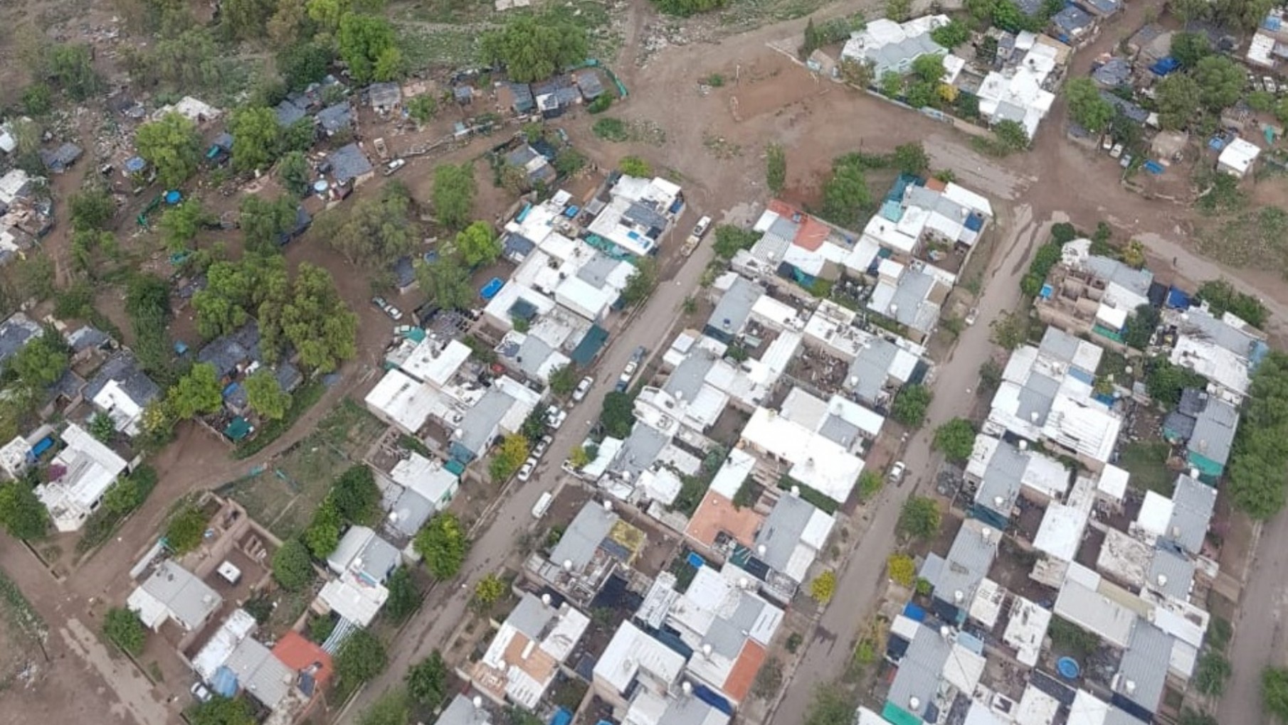 Los dueños del piedemonte mendocino